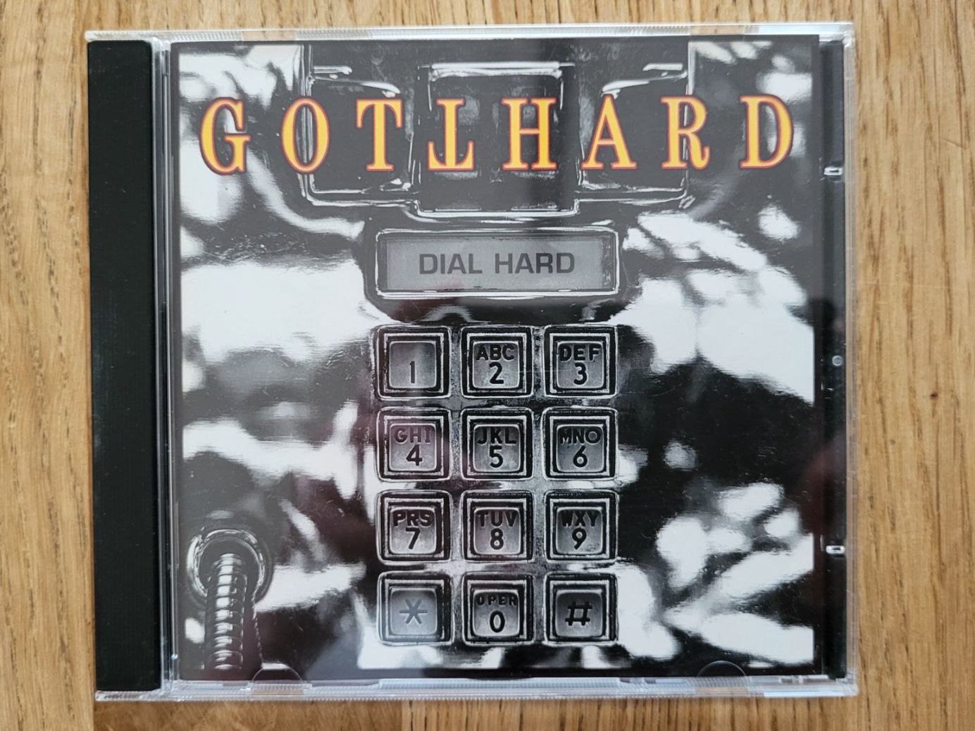 CD: Gotthard - Dial Hard - CD – Nuovo (secondo la descrizione) da Waltenschwil venduto da creativeline