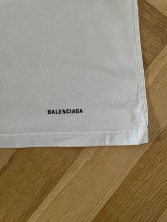 T-shirt Balenciaga taille M 
