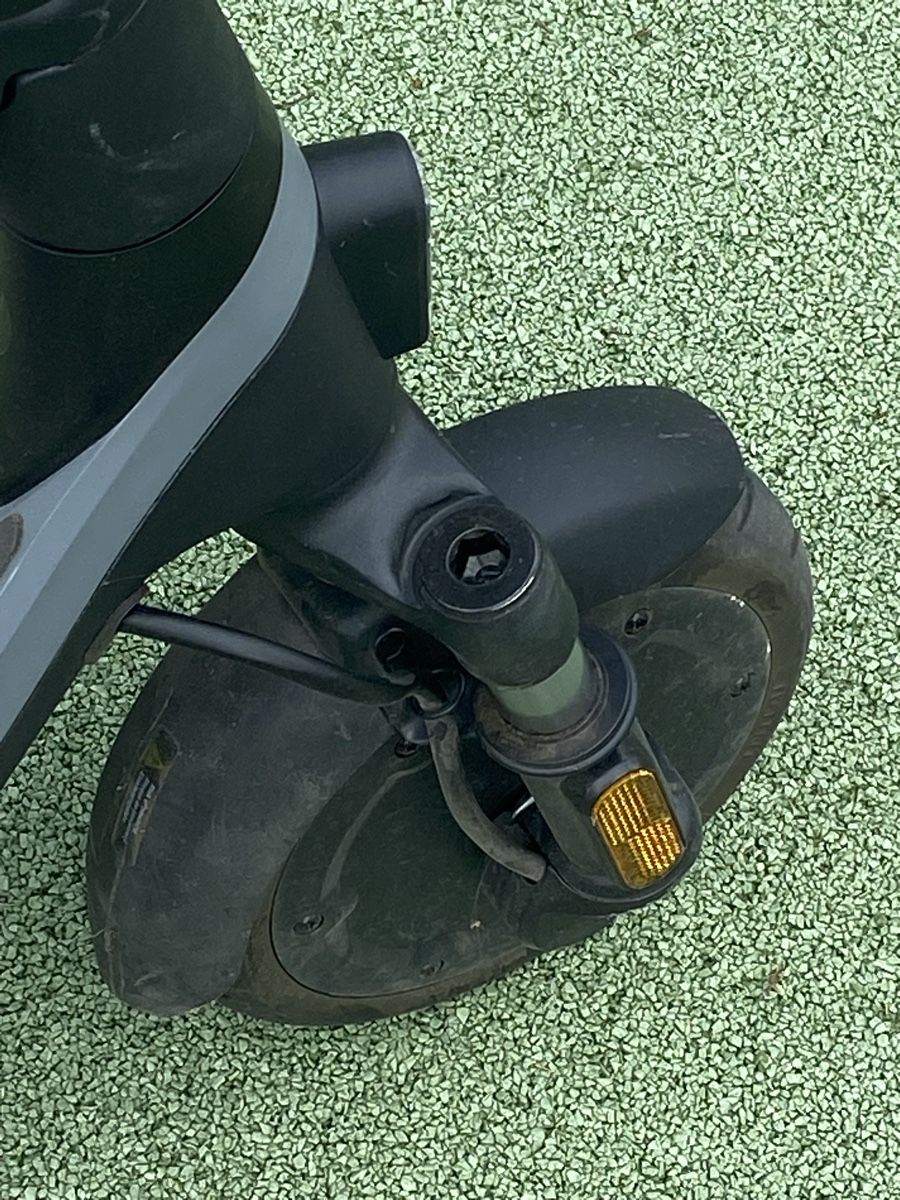 Scooters: E-Scooter – Gebraucht aus Olten von jon_wfq7 4