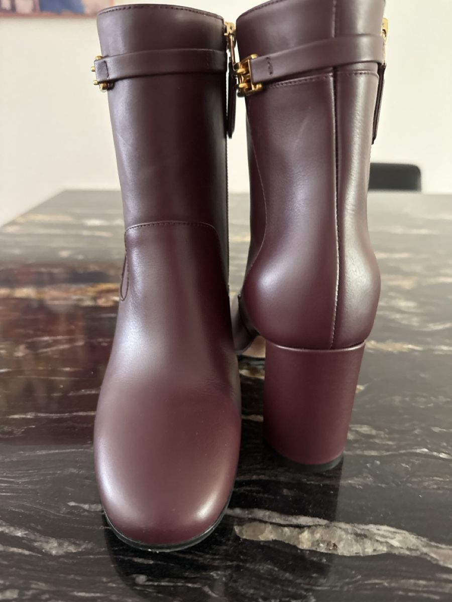 Bally Scarpe da donna: Bally Lederstiefeletten Gr. 36 -  NEU! – Nuovo e nell'imballaggio originale da Dättwil AG venduto da nika8810