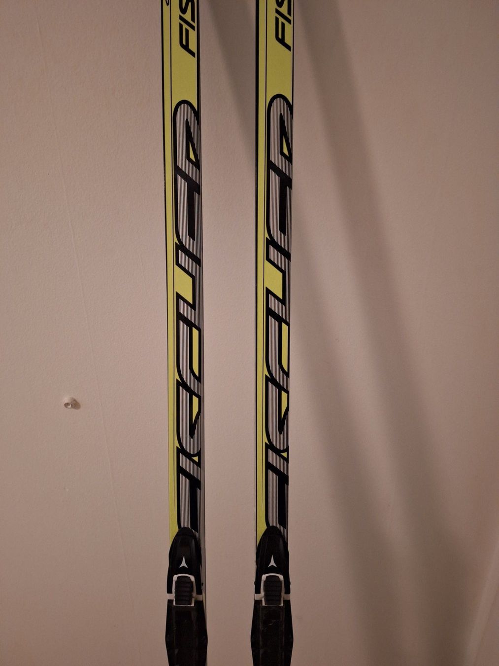 Fischer Sci: Fischer CRS Skate Langlaufski 192cm + Atomic Prolink Bindung – Usato da Zürich venduto da a6b_5tty 1