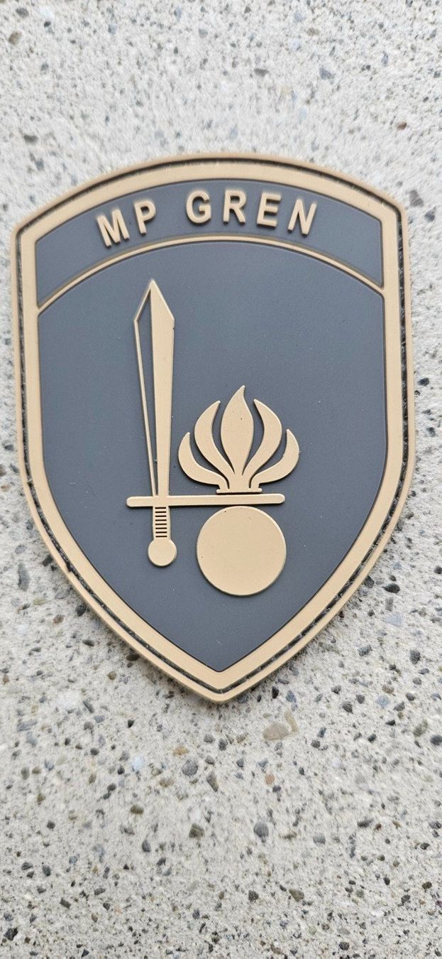 Schweizer Armee Placchette & Badge: *** Badge MP Gren mit klett *** – Nuovo e nell'imballaggio originale da Riedholz venduto da fr_sIruP