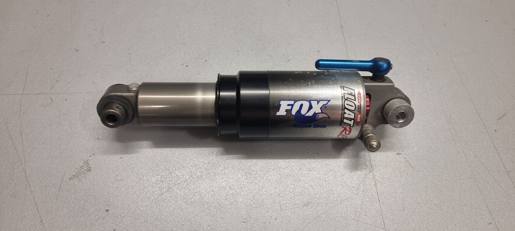 Fox Pièces détachées: Fox Float RC Dämpfer  – D'occasion à Seon par Stibinio