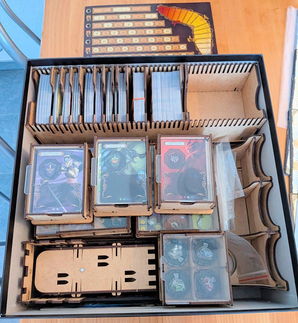Pegasus Spiele Jeux: Mage Knight Ultimate Edition DE + e-Raptor Insert – D'occasion à St. Antoni par Waeberd 3