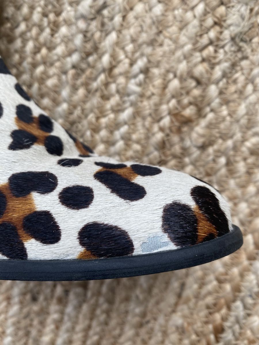 Scarpe da donna: Bottines cuir imprimé léopard p. 39 – Usato da Broc venduto da ffribourg 5