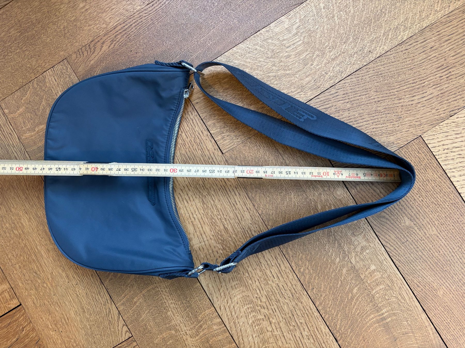 Lacoste Taschen für Damen: Lacoste Tasche blau – Gebraucht aus Winterthur von mapehape 9