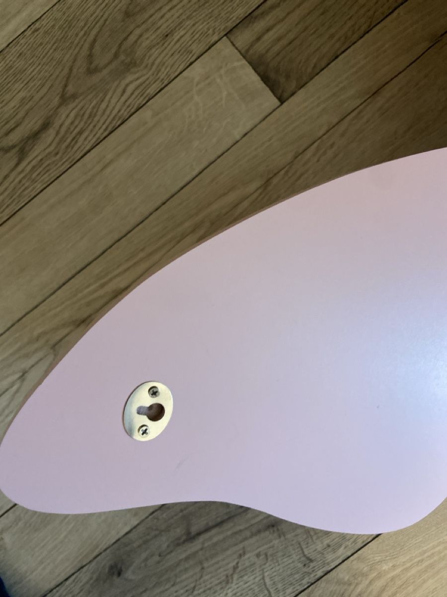 Tutte le decorazioni: Étagère papillon 🦋 rose – Usato da Sornard (Nendaz) venduto da delezedoris 3