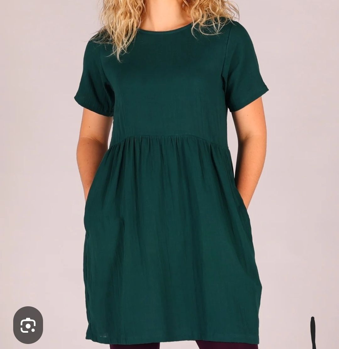 Robes: Damen Kleid Campus dunkelgrün Umstandsmode oder Freizeit  – D'occasion à Horgenberg par Klatschmohnmaria 4