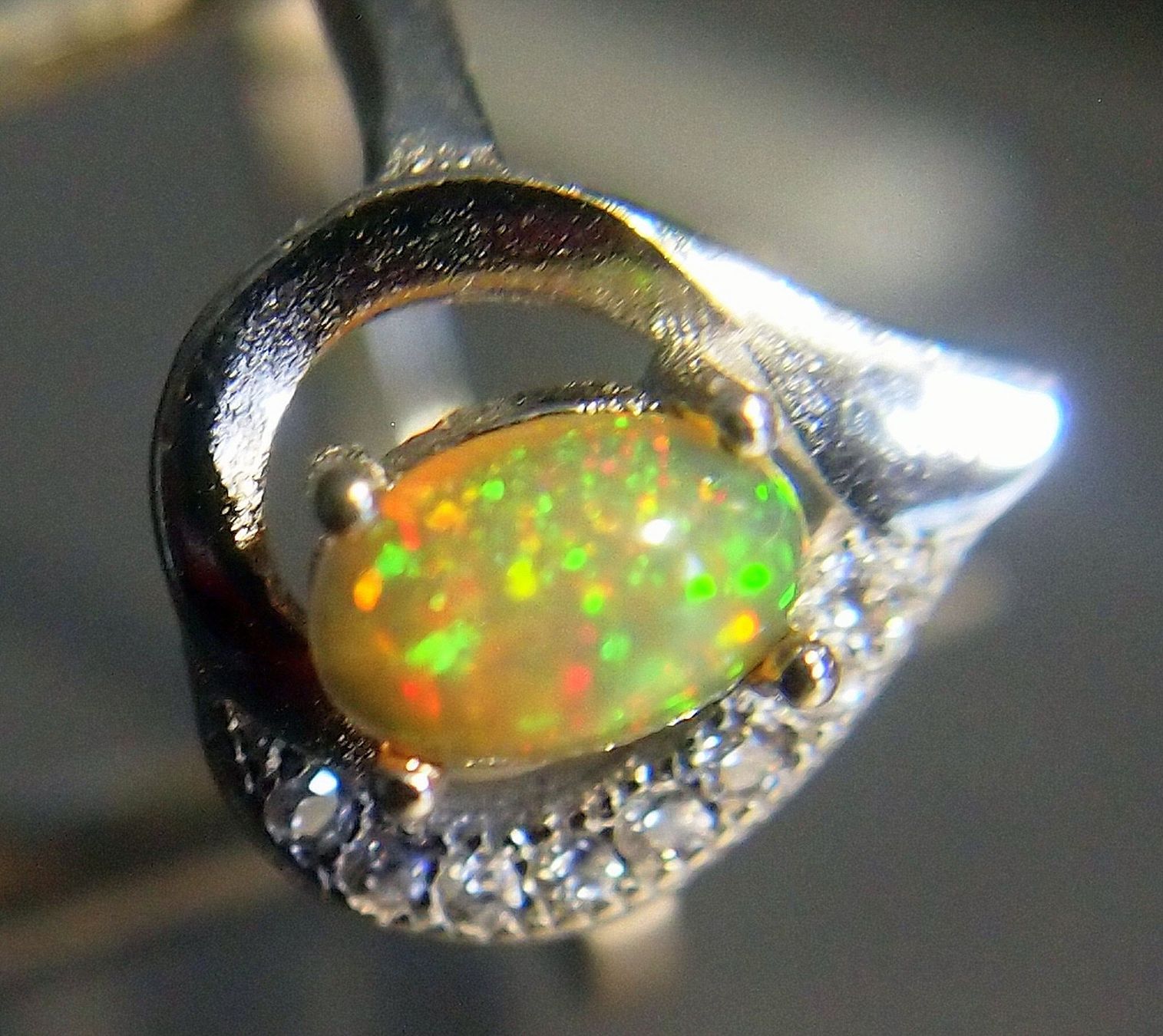 Anelli: Silberring mit Feueropal und Svarowski Steinen Grösse 49 – Nuovo e nell'imballaggio originale da Reinach BL venduto da Hesekiel39 2