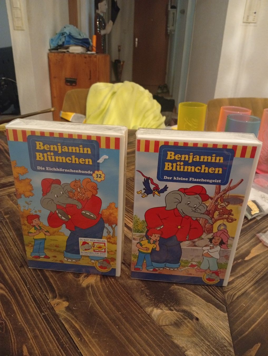 Tutti i VHS: 2 Benjamin Blümchen VHS Kassetten originalverpackt – Nuovo e nell'imballaggio originale da Engelburg venduto da Vintage-Herz