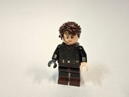 Anakin Skywalker (Dark Brown Legs, Headset) sw0526