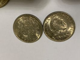 1951 , 1 Escudo -Alpaca  ,ab den Rolle !