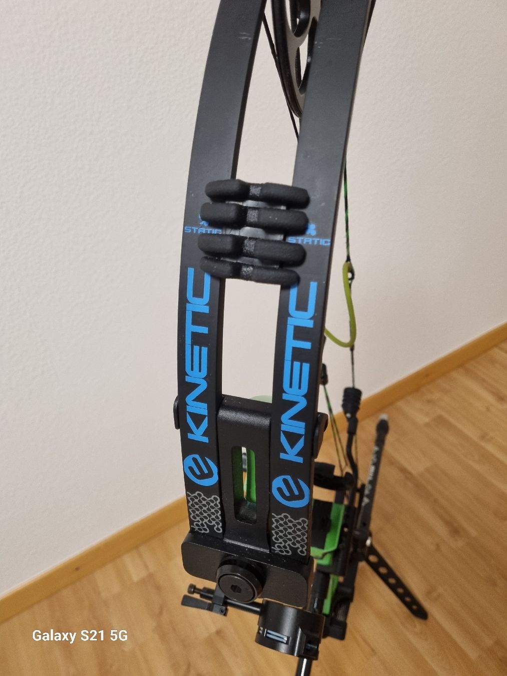 Bogenschiessen: Compound Bogen Kinetic Static  – Gebraucht aus Romanshorn von BognarA 2