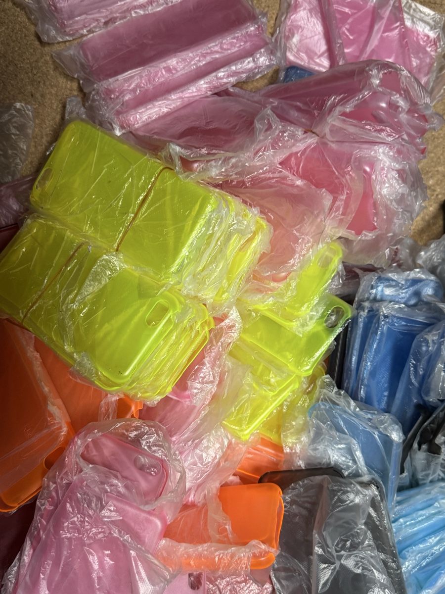 Covers & Schutzfolien: Restposten 30. verschhandy hülle – Neu und originalverpackt aus winterthur von ds09061 3