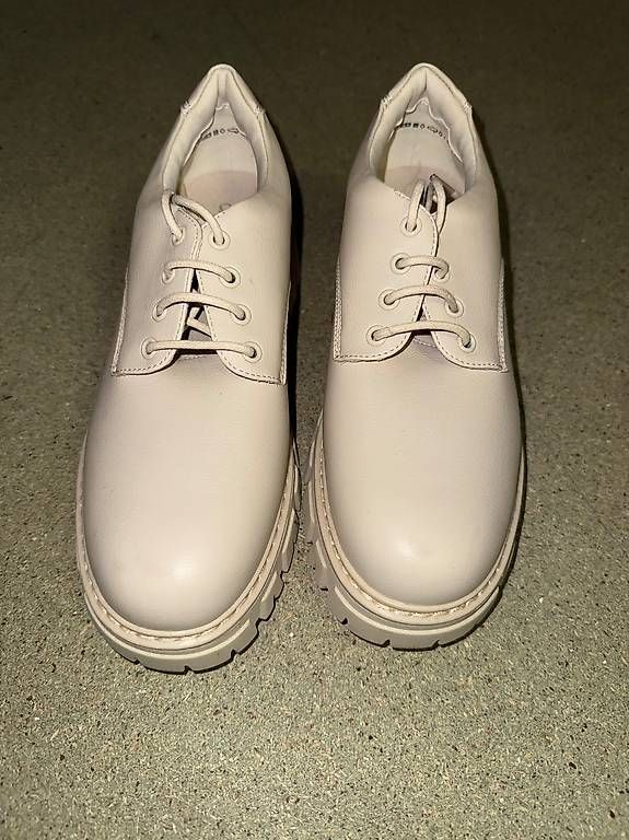 Damenschuhe: Schuhe – Neu und originalverpackt aus Winterthur von OliviaC5 1