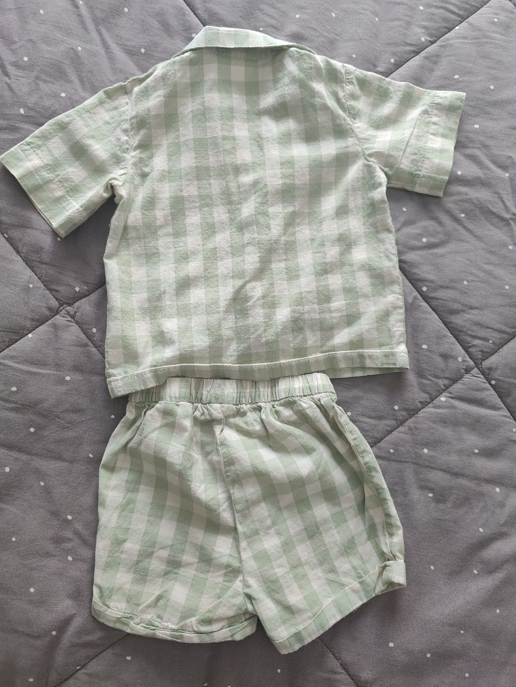 H&M Lotti & Set di vestiti: H&M Hemd und Shorts Set Gr. 86  – Usato da Zürich venduto da sof_f2ts 1