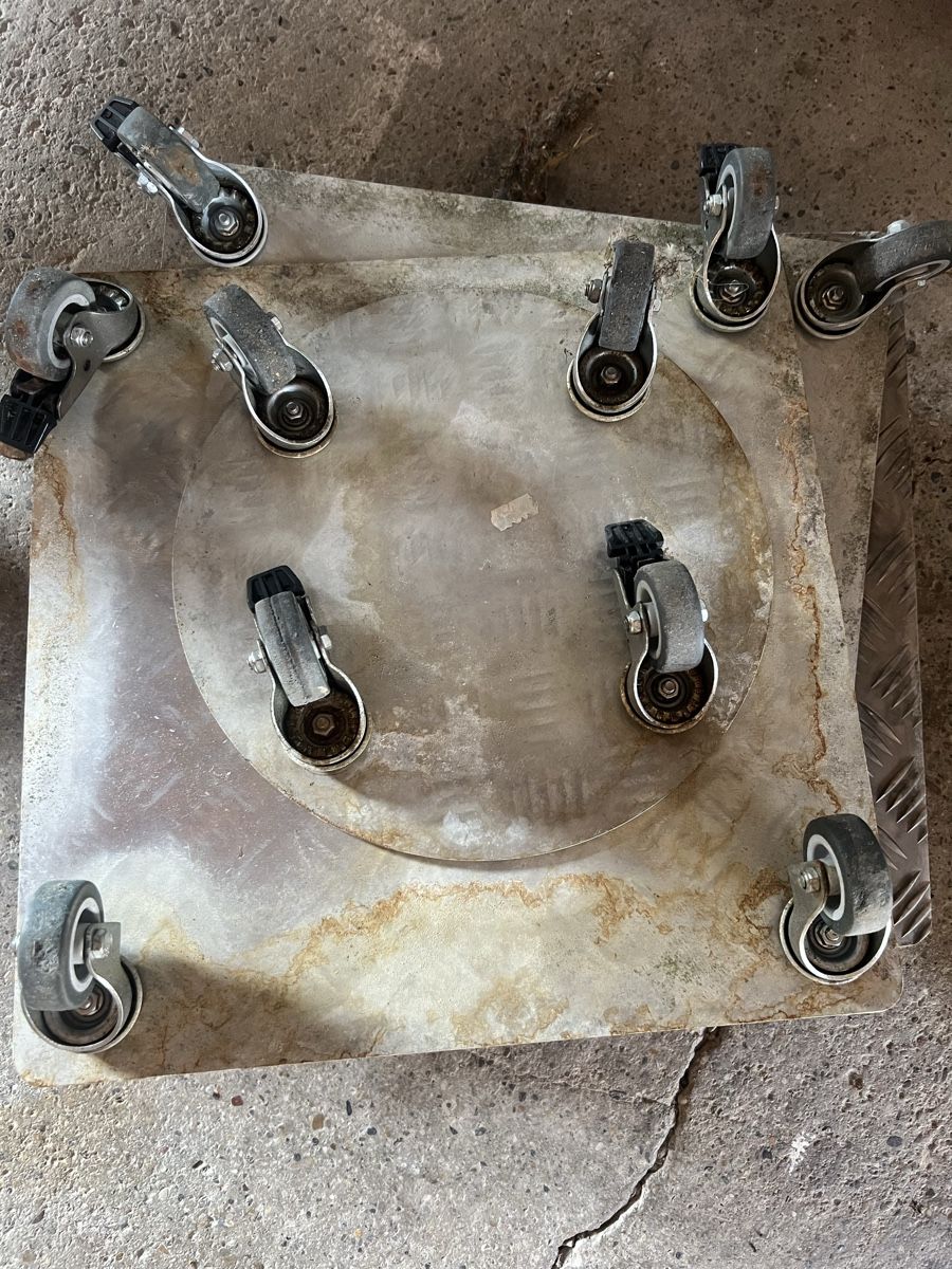 Plateaux: Rollbretter Aluminium  – D'occasion à Zell ZH par ManuUngricht 1