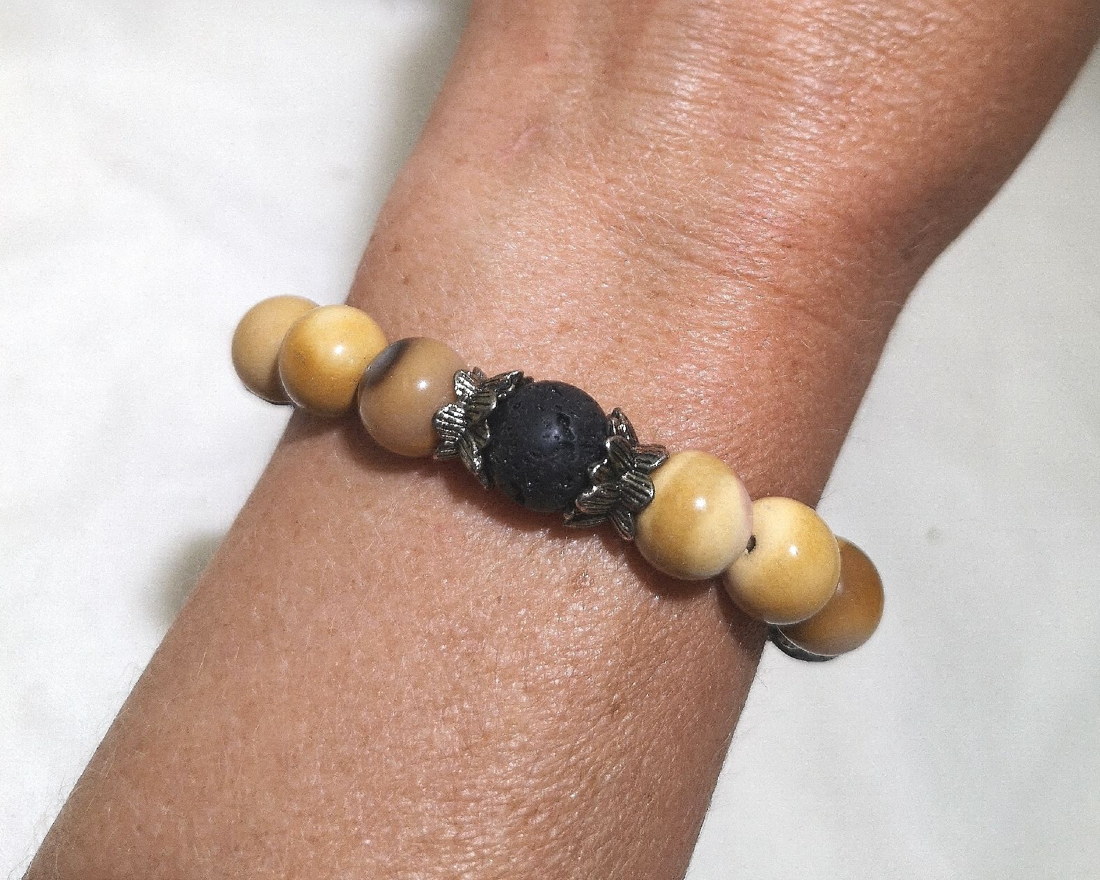 Bracciali & Braccialetti: Lava-Senfjade Armk. - Spendenaktion – Nuovo (secondo la descrizione) da Unterkulm venduto da Nachtigall 2