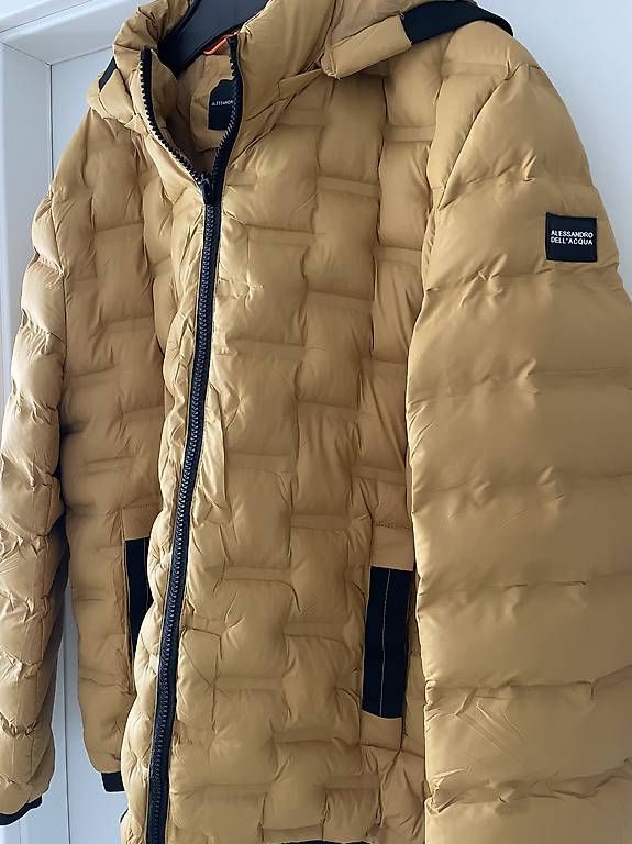 Giacche: Veste à capuche comme neuve XL/XXL – Usato da Lausanne venduto da chr_m7h2 2
