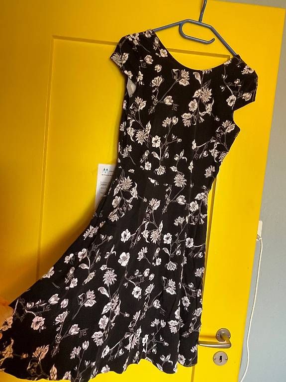 Vestiti: Damenkleid Gr.S/M – Usato da Biberist venduto da LASCHINDELEGI