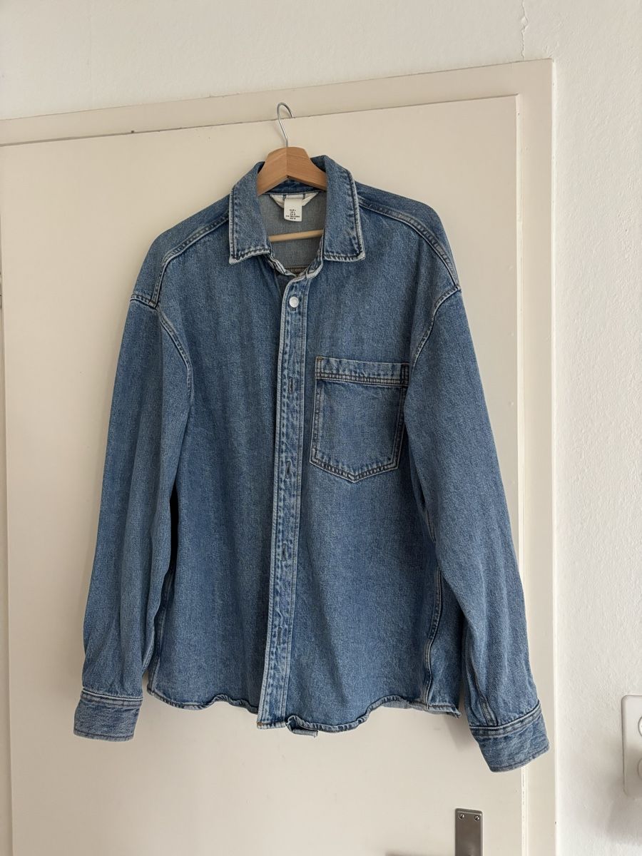 H&M Camicie: Classic Blue Denim Shirt Jacket Overshirt Size L – Usato da Wallisellen venduto da eli_v7dn