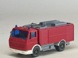 VE1- Wiking Mercedes Feuerwehr Löschfahrzeug