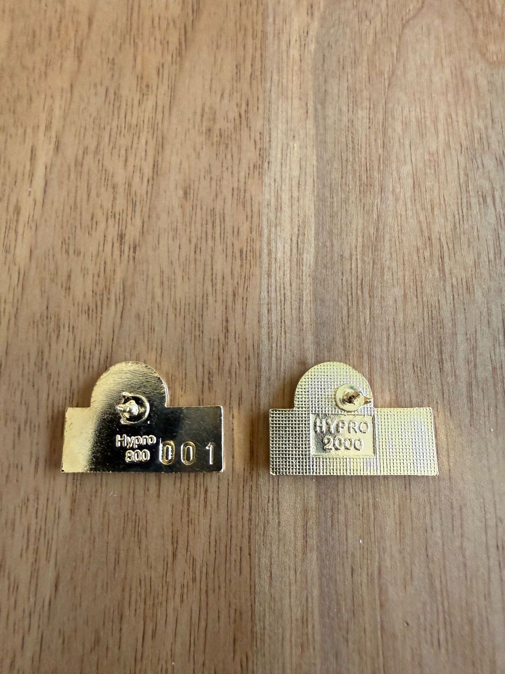 Plaketten & Abzeichen: Pin Set 46. Luzerner Kantonal-Gesangfest 1993 – Gebraucht aus Dallenwil von att_82gp 3