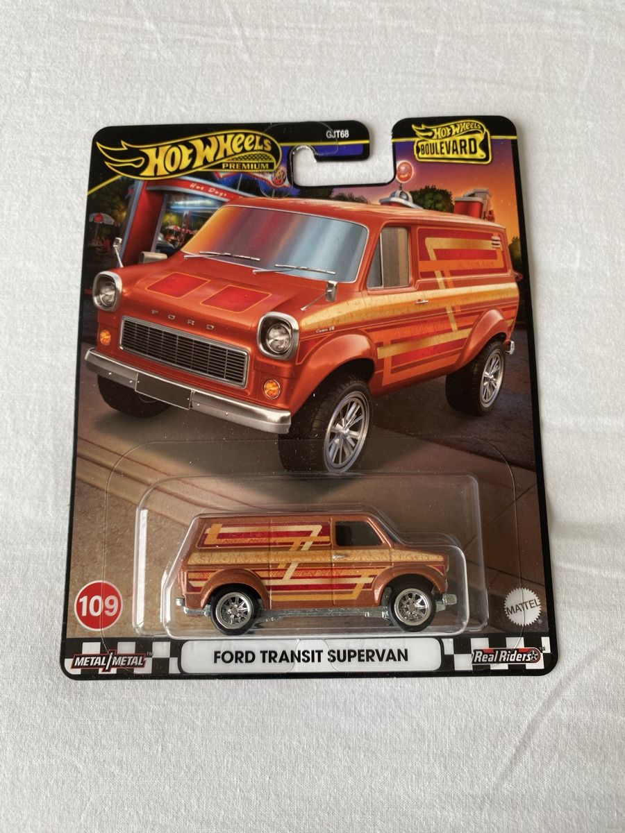 Hot Wheels Modellini d'auto: Hot Wheels Ford Transit Supervan, Boulevard Serie – Nuovo (secondo la descrizione) da Oberembrach venduto da theZaz
