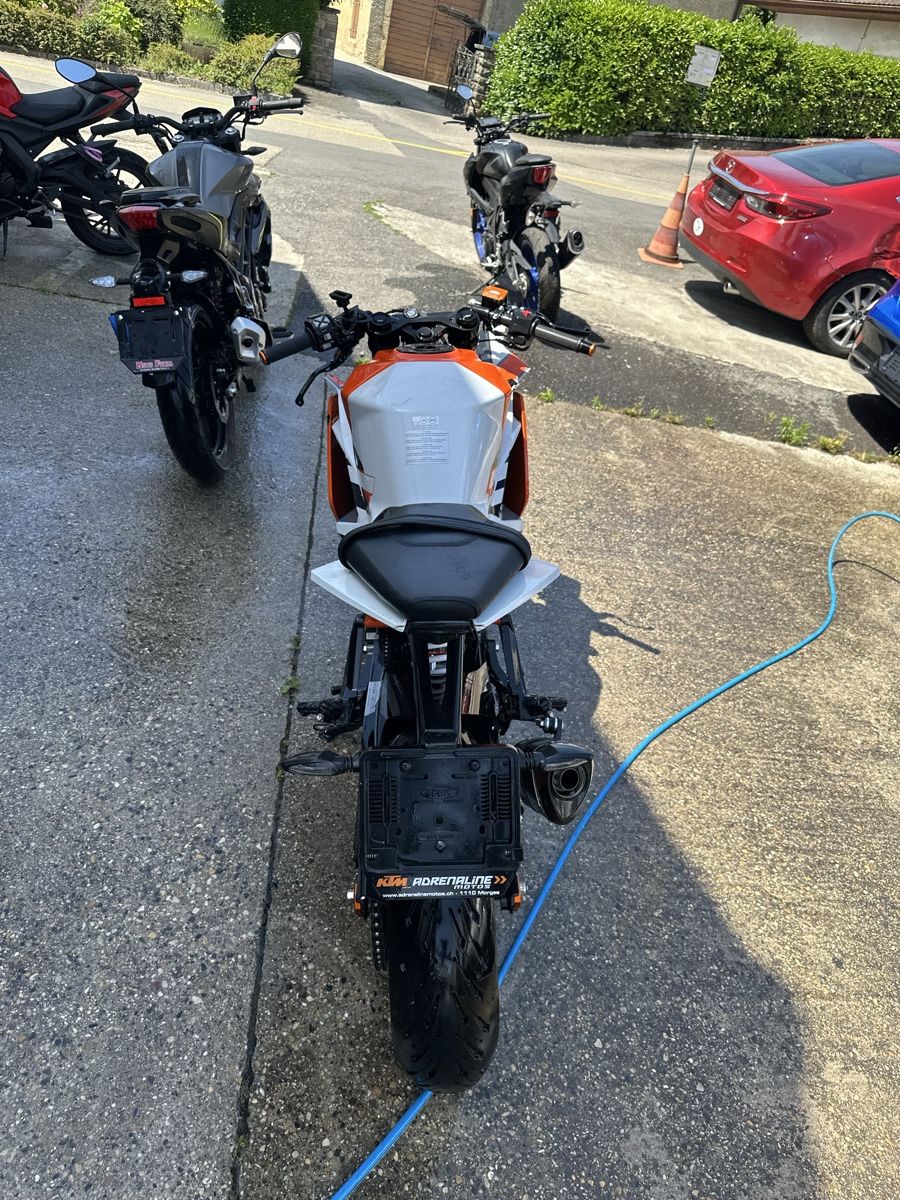 KTM Route: KTM RC 125 – Défectueux à Treycovagnes par Campingcar65 4