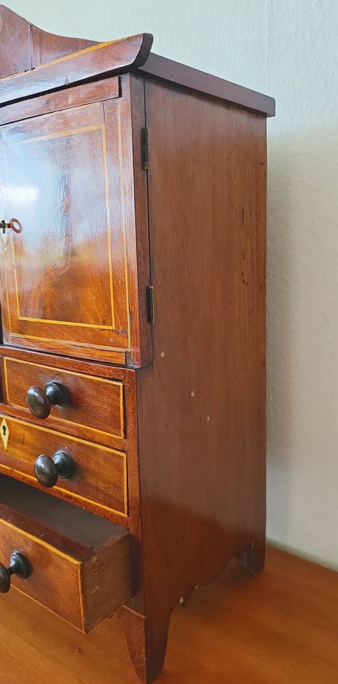 Cassettiere: Modellmöbel Deux-Corps – Usato da Muttenz venduto da Mithrur 5