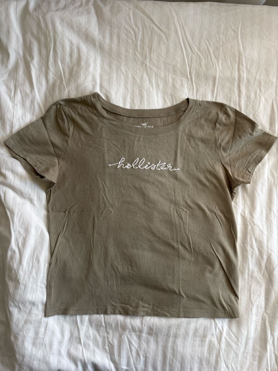 Hollister T-shirt: Hollister T-Shirt – Usato da Pfäffikon ZH venduto da Coffee44