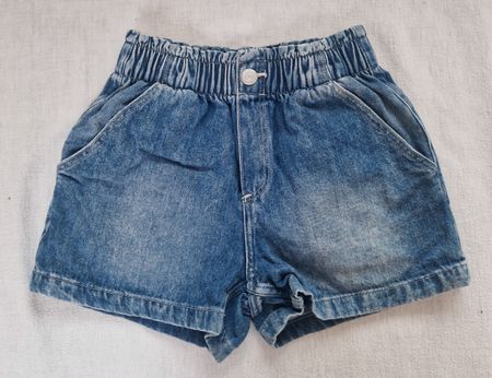 ​H&M Jeans-Shorts / Jeans-Hose, Gr. 134