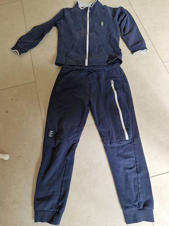 Toller Trainer Gr 116  englische Marke " Me Too"Trainerhose