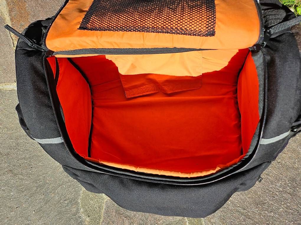 Valigie: Sac voyage Deemeed – Usato da Montreux venduto da Motzet 4