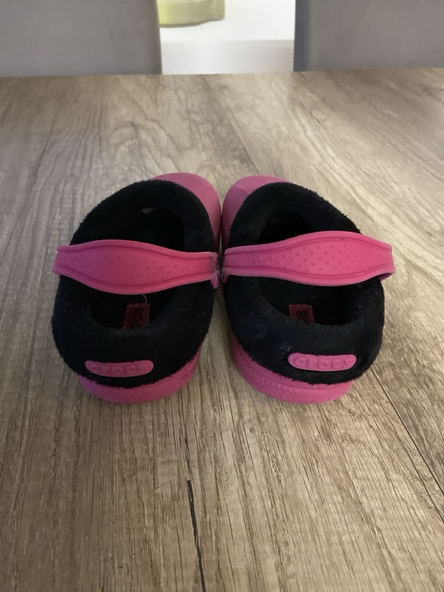 Crocs Schuhe für Mädchen: CROCS doublées - 12/13 = 29.5/31 - rose – Gebraucht aus Sornard (Nendaz) von delezedoris 4