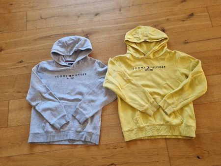 2x Hoodie Tommy Hilfiger grau/ gelb 176 sehr guter Zustand