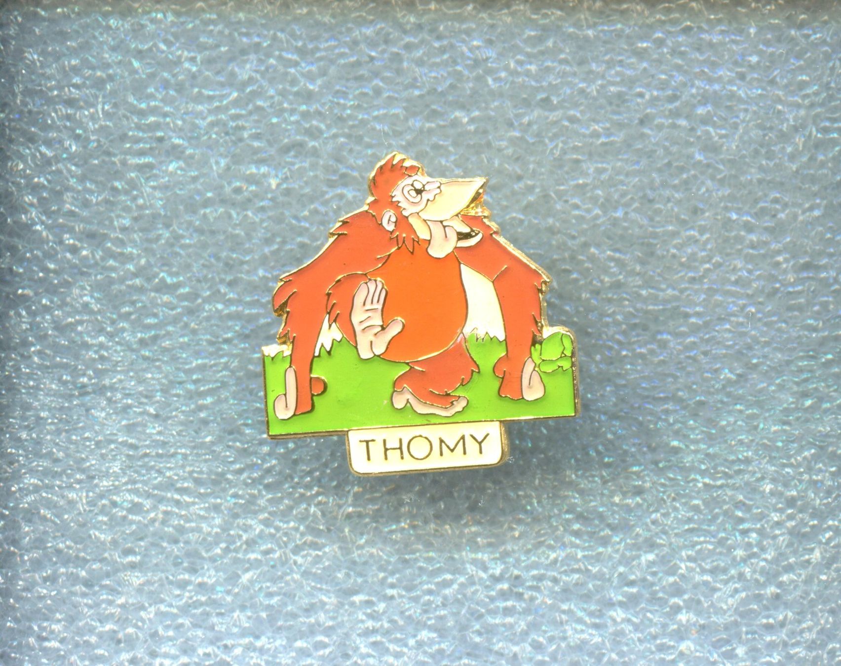 Disney Placchette & Badge: Dschungelbuch  KING LOUIE – Usato da Winterthur venduto da Sammleroase