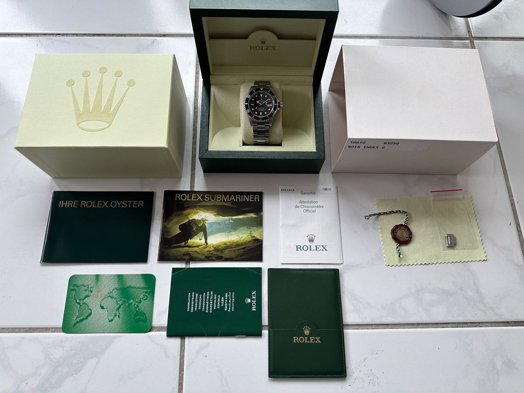 Rolex Montres: ROLEX Submariner Date 2006 – D'occasion à Neunkirch par neunkirch66 2