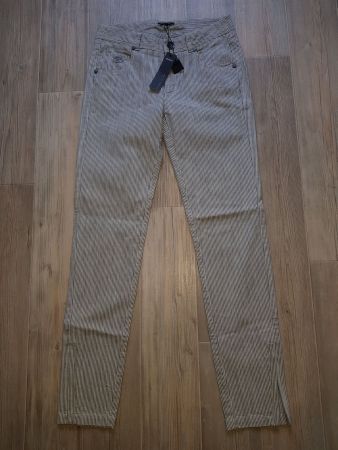 Jeans IKKS taille 24 (XXS) neuf