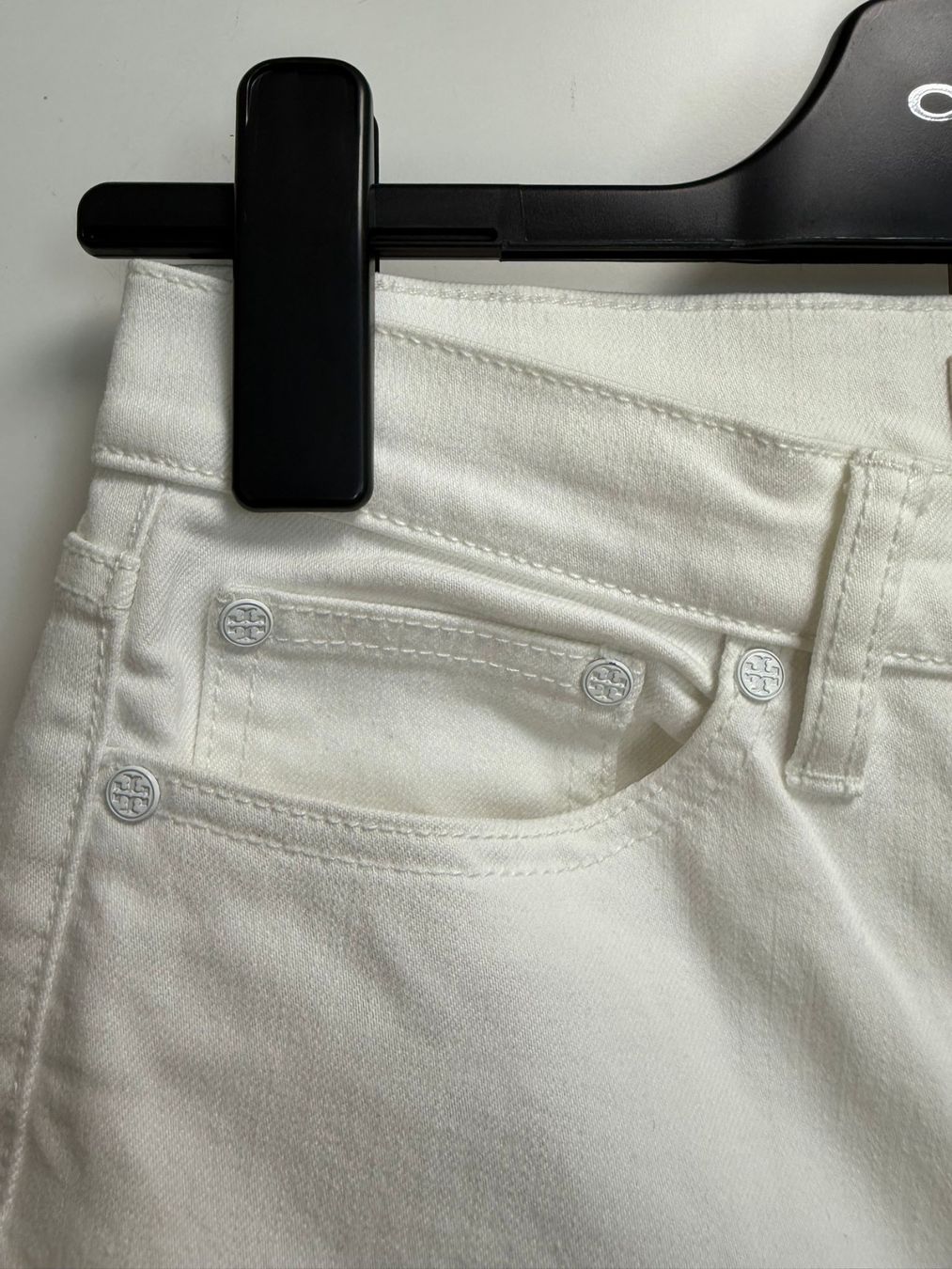 Pantaloni: Tory Burch Damenhose Gr. 27 – Usato da Frauenfeld venduto da LIL_NA 3