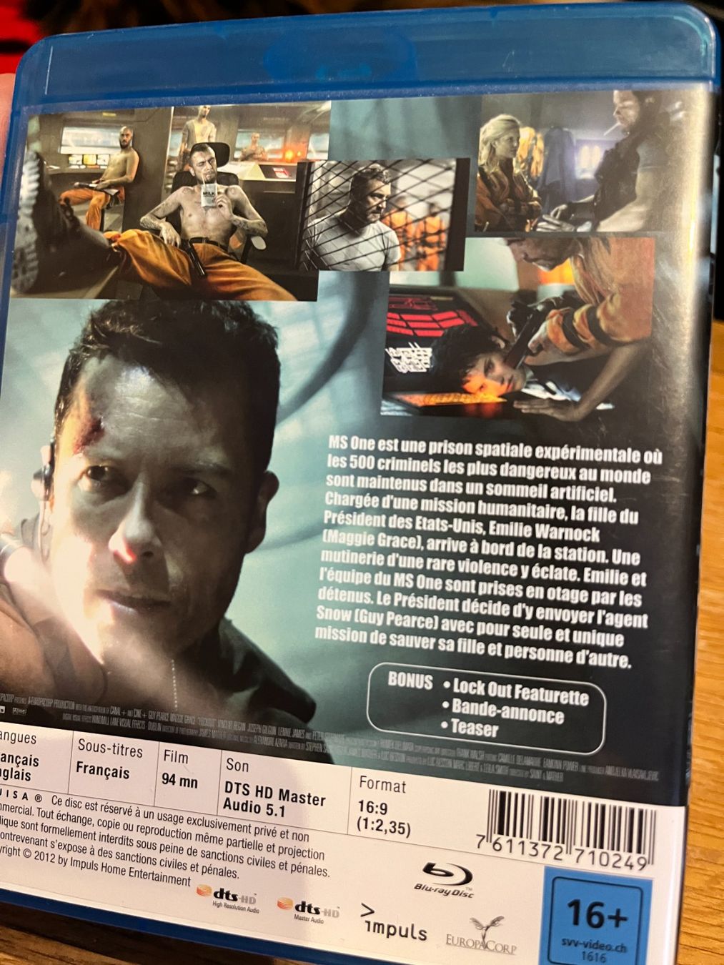 Tutti i DVDs: Lock Out (2012, Guy Pearce, Blu-ray) – Usato da Vevey venduto da zecollector 1