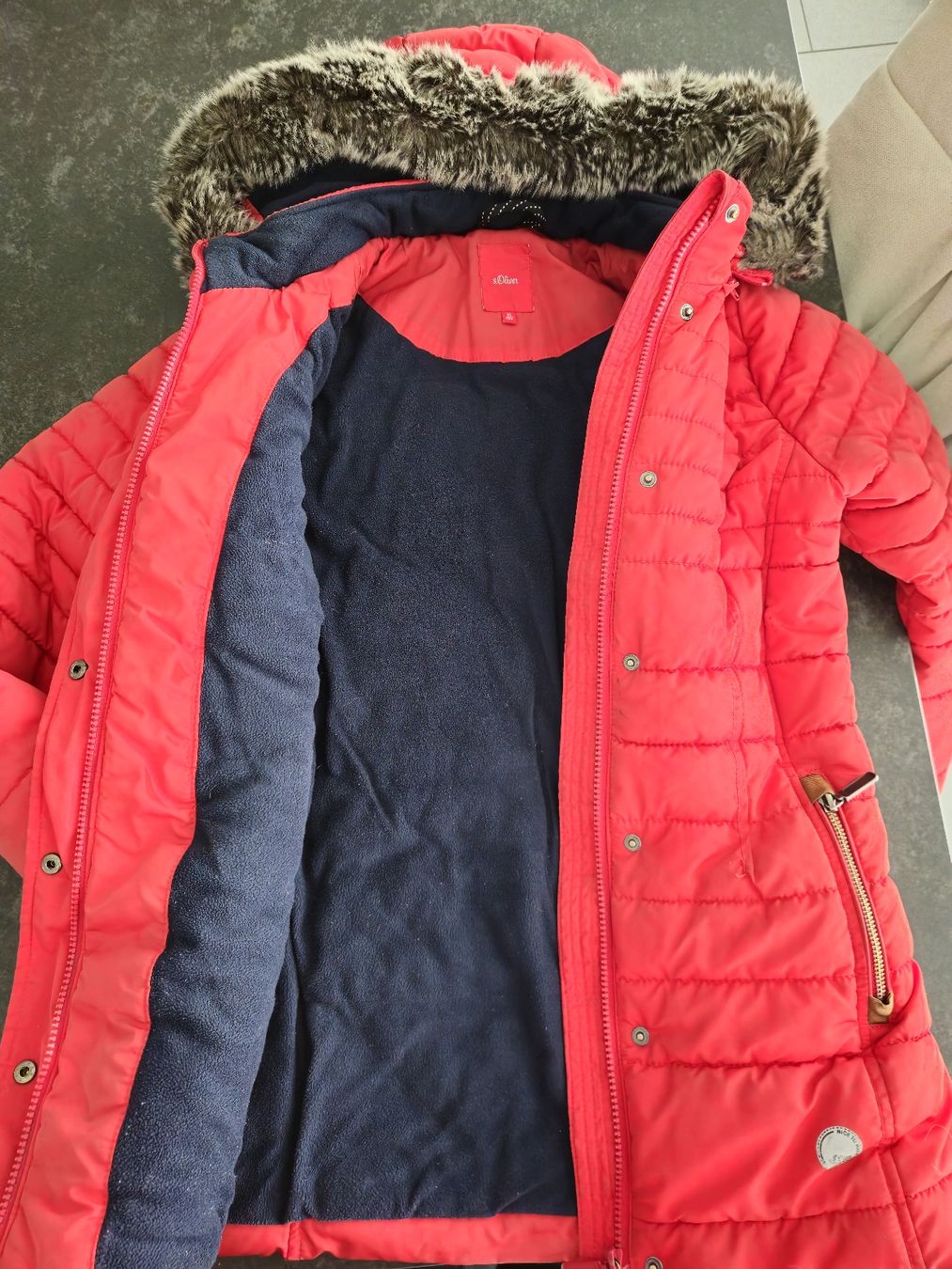 S.Oliver Giacche & Cappotti: Winterparka s'Oliver Mädchen, Gr. 152 – Nuovo (secondo la descrizione) da Oftringen venduto da Oki81 1