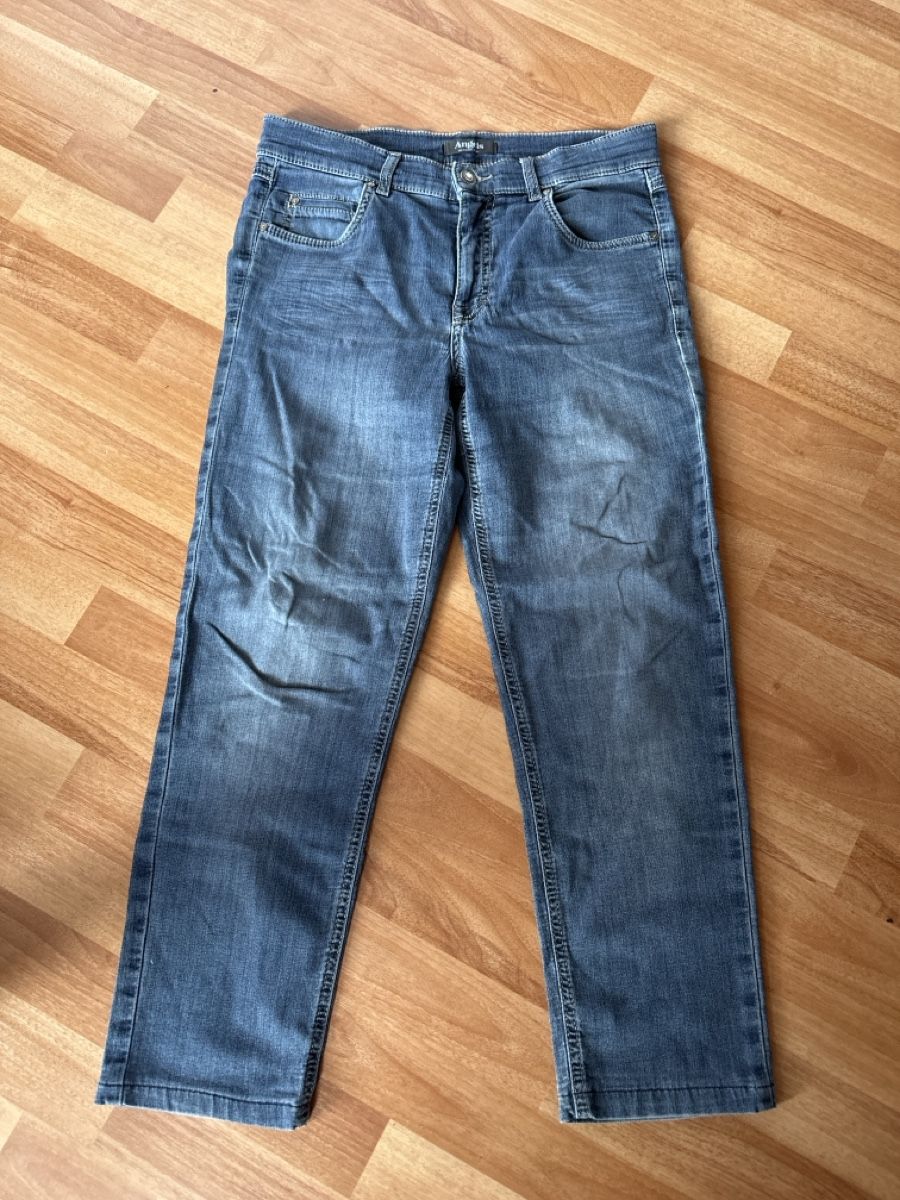 Angels Jeans: Angels Damen Jeans, einf. Bundweite ca. 39 cm – Gebraucht aus Heiden von fam_797q
