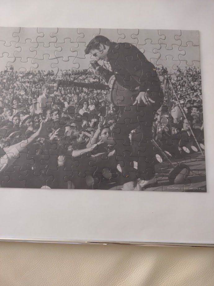Puzzles: Elvis Presley Puzzel – Neu (gemäss Beschreibung) aus Sissach von Remanka