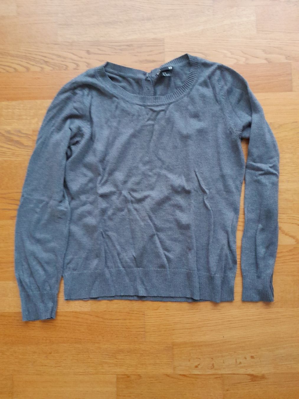 H&M Maglioni & Felpe: Grauer Strickpullover von H&M, Grösse M – Usato da Winterthur venduto da MaaKath 1