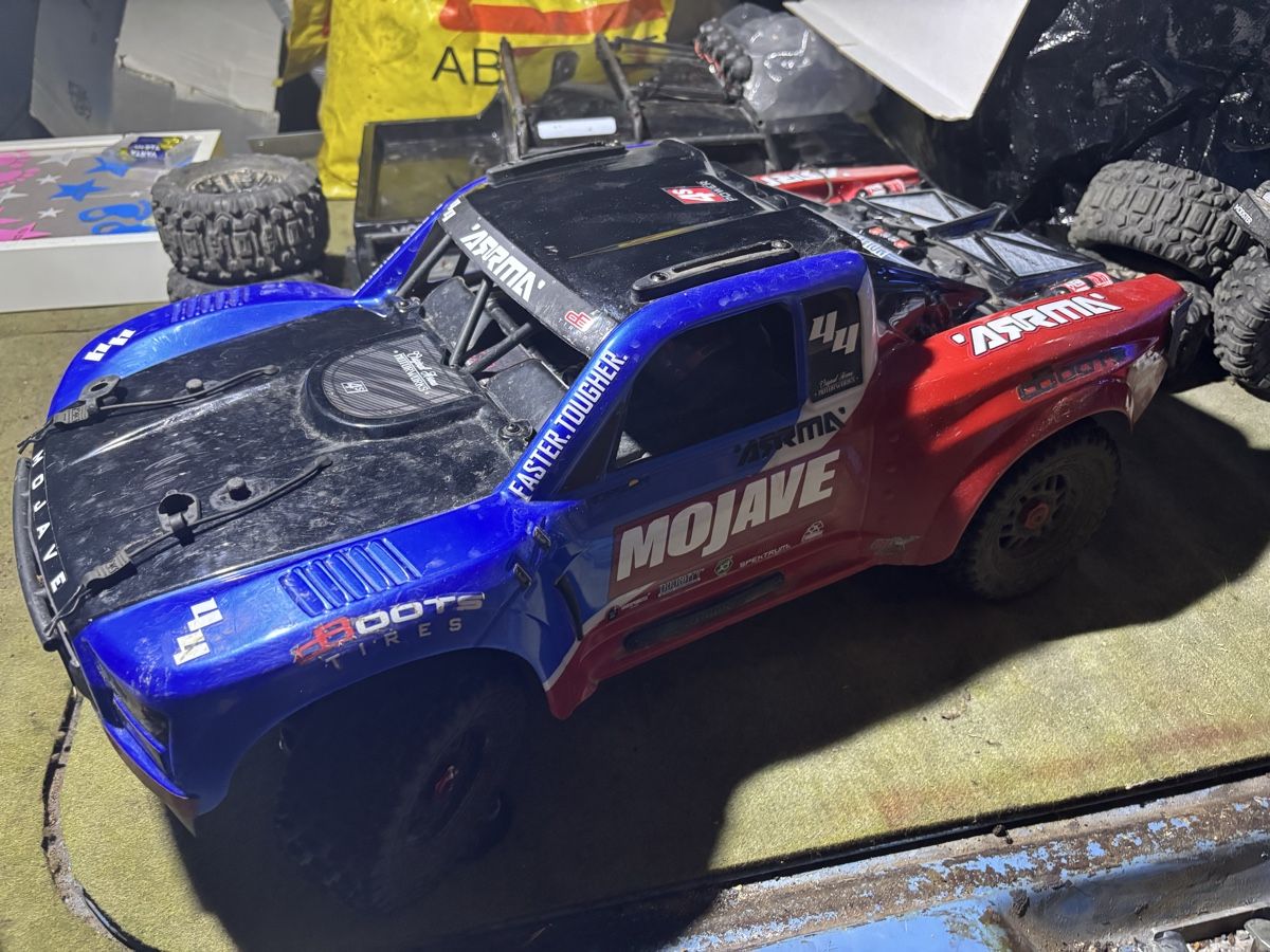 Arrma RC Modellbau: Arrma Mojave – Gebraucht aus Othmarsingen von hb1_v97k