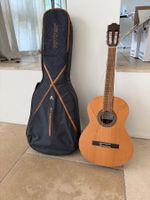 Konzertgitarre Cuenca S-10 M mit Tasche guter Zustand