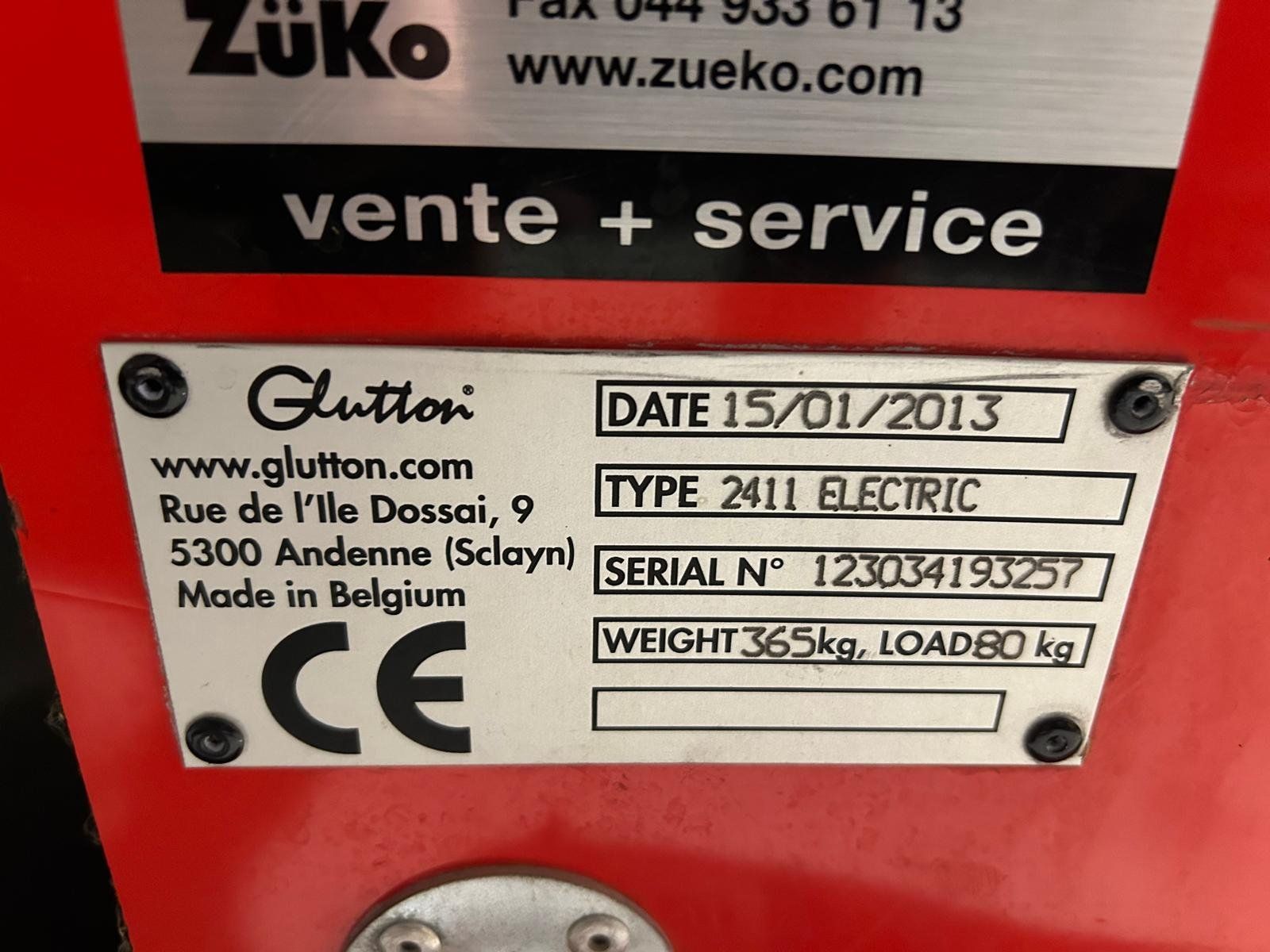 Tutte le macchine: Abfall-  und Laubsauger Glutton – Usato da Gretzenbach venduto da Lindebuur 4