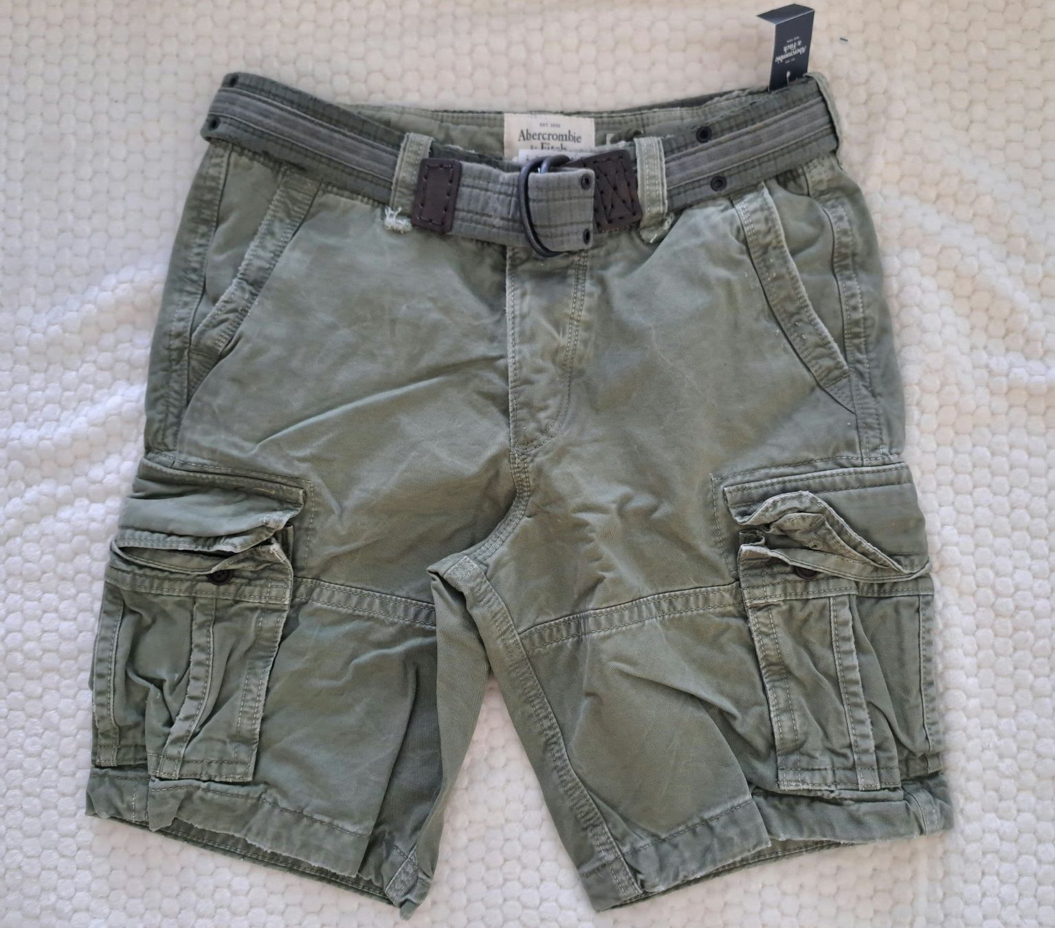 Abercrombie Hosen: Abercrombie Cargoshorts  Grösse 31 – Neu und originalverpackt aus Igis von magneto_hg 2