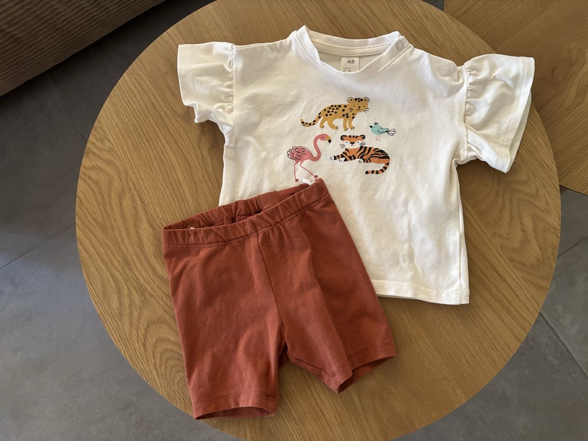 H&M Lotti & Set di vestiti: Sommer Set, H&M, herziges Set, Gr. 74 – Usato da Hagenbuch ZH venduto da LisaChristine
